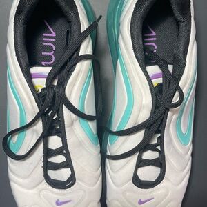 Nike men White and Teal Sneakers